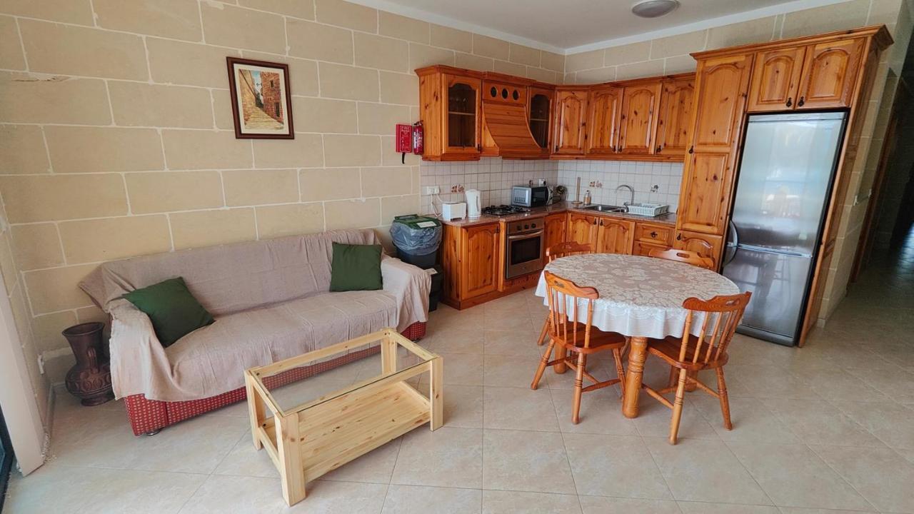 Seaview Apartment Zebbug  Exterior photo